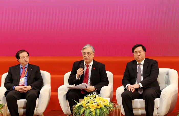 PGS.TS Trần Đình Thiên, nguyên Viện trưởng Viện Kinh tế Việt Nam trao đổi về vấn đề thực hiện mô hình PPP đối với lĩnh vực văn hóa